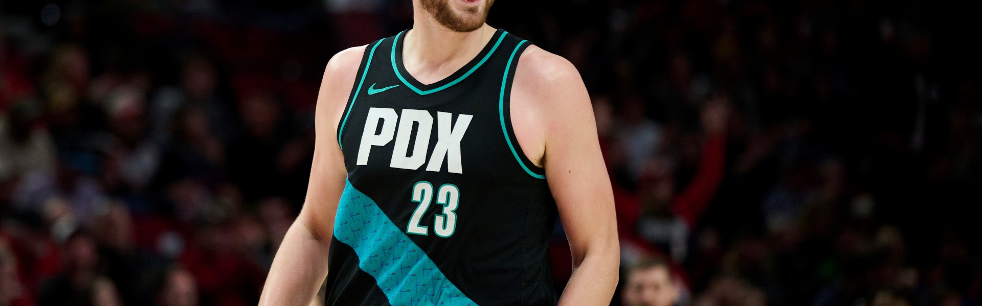 华体会体育登录-克林根：顶级中锋能打30-35分钟 我也想这样 夏天苦练体能&amp;三分