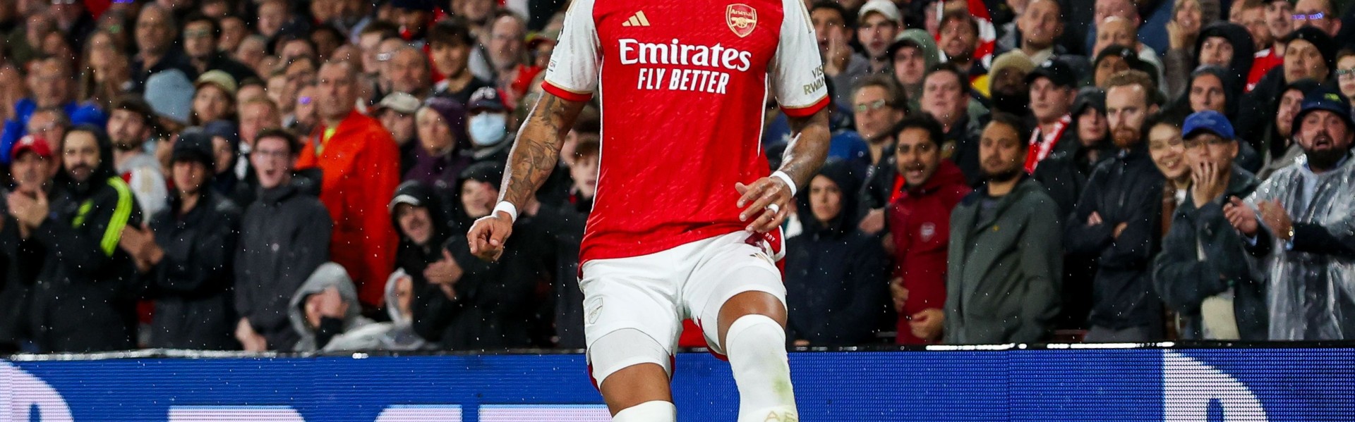 记者：本-怀特、诺尔高今日回归阿森纳训练，萨卡、萨利巴缺席