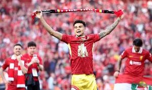 TA：拜仁7500万欧元签下利物浦边锋迪亚斯，签约4+1年